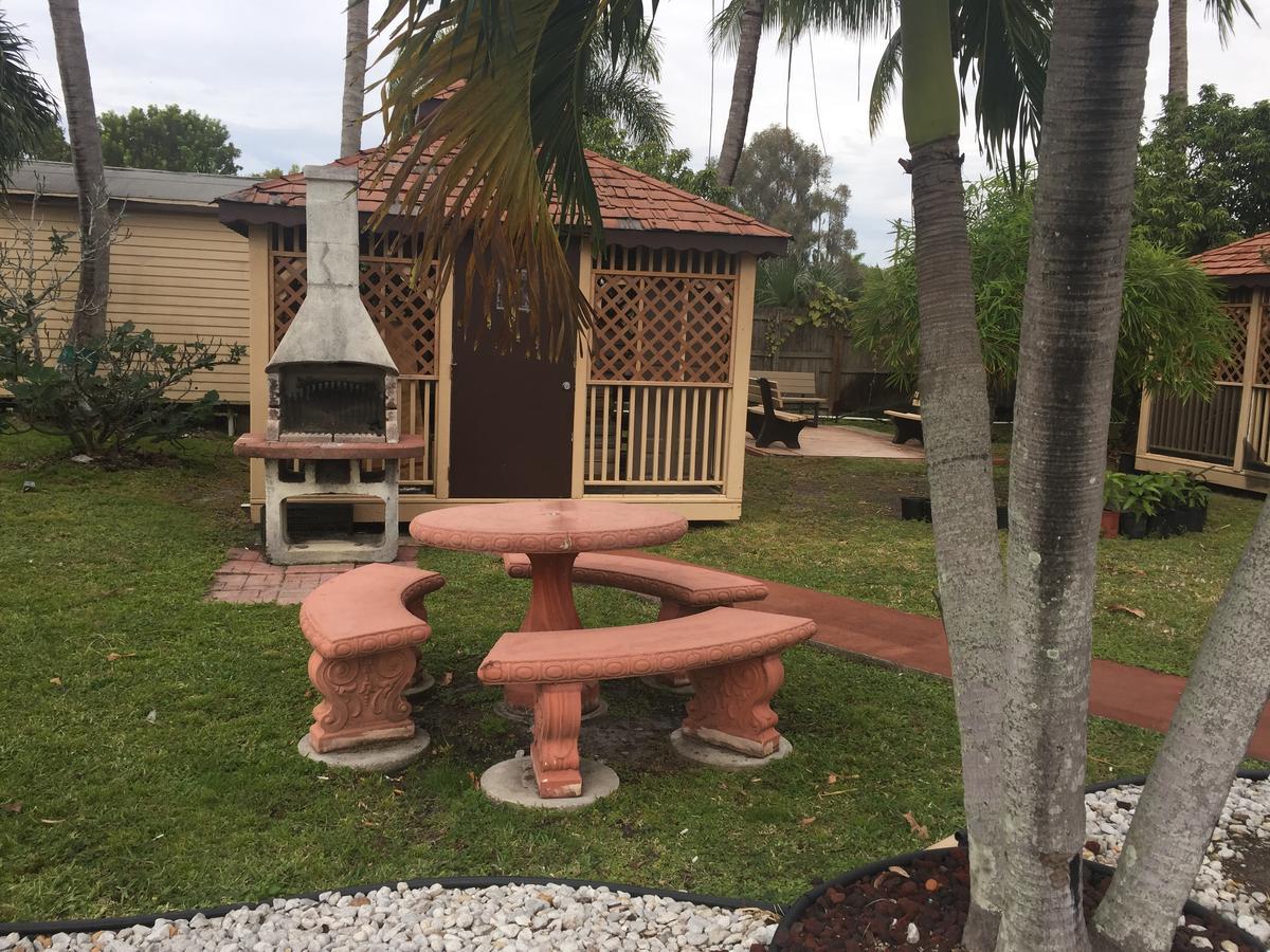 Fort Myers Inn Eksteriør bilde
